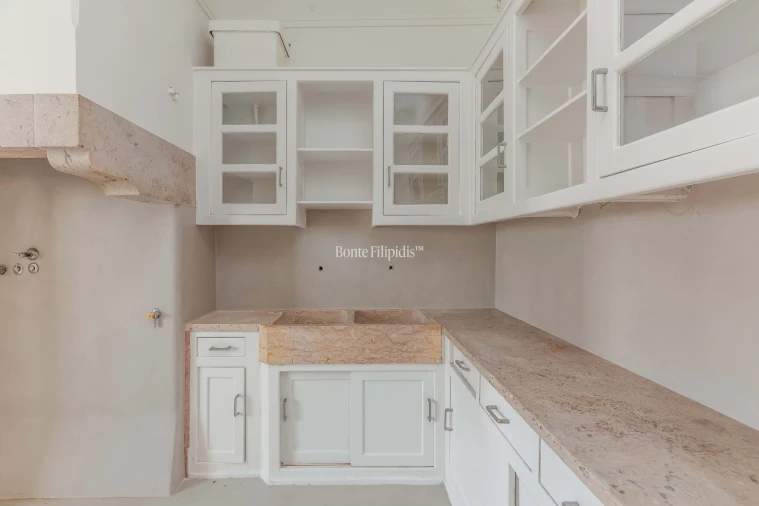Apartamento T4 para Venda em Santo António Foto 28