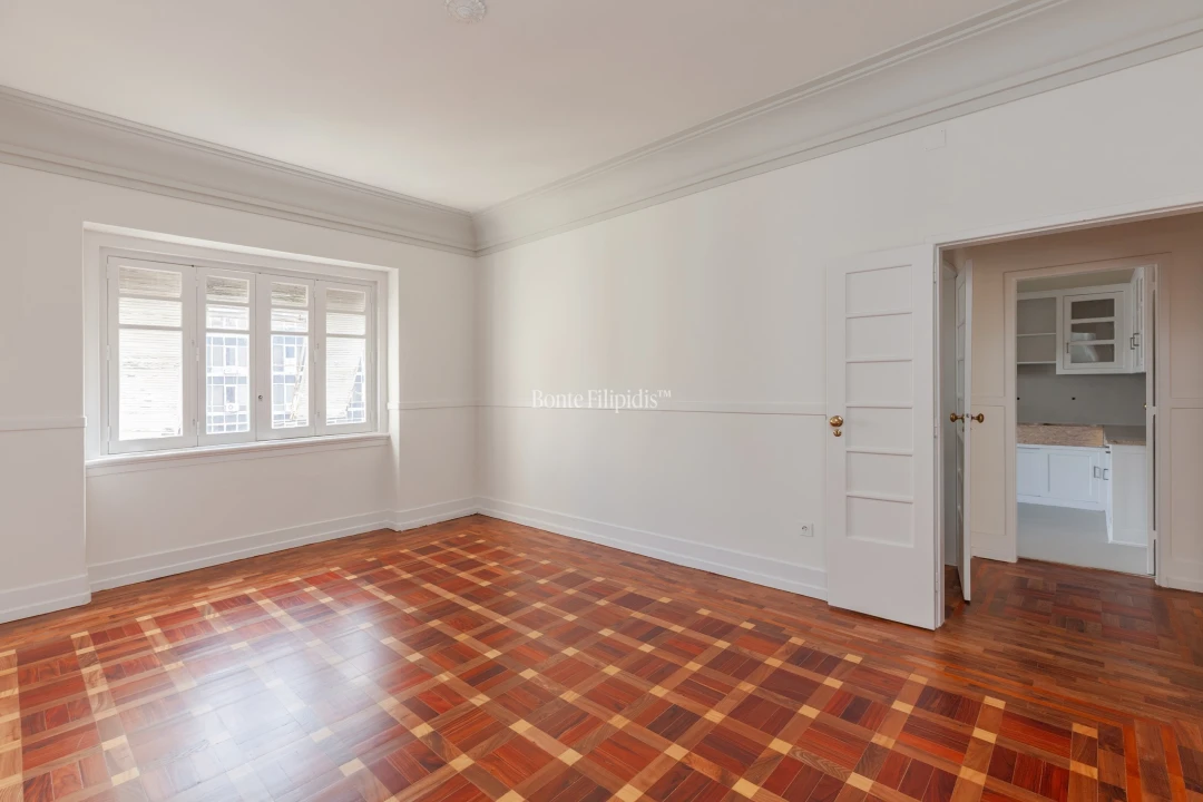 Apartamento T4 para Venda em Santo António Foto 27