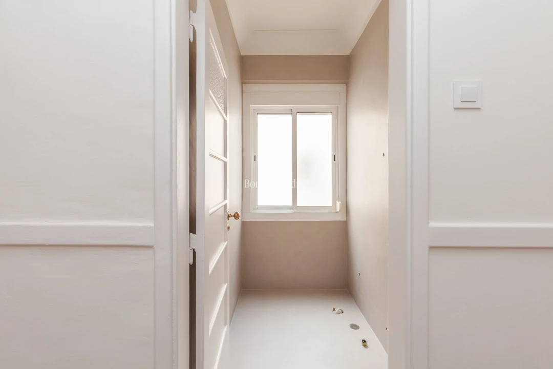 Apartamento T4 para Venda em Santo António Foto 14