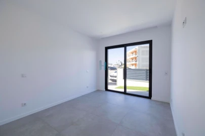 Moradia T3 para Venda em Mexilhoeira Grande