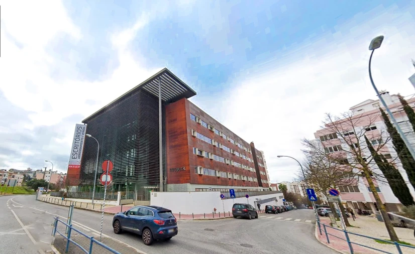 Negócio para Venda em Carnaxide e Queijas Foto 2