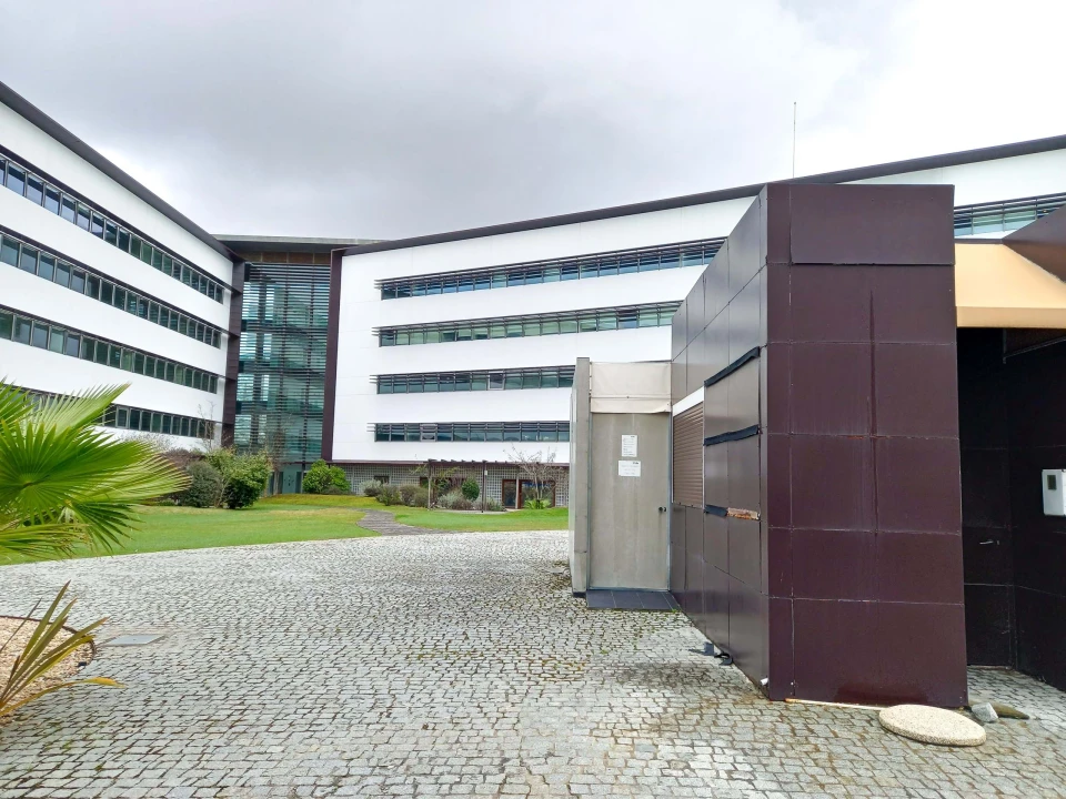 Negócio para Venda em Carnaxide e Queijas Foto 3