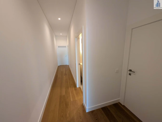 Apartamento T3 para Venda em São Martinho Foto 21