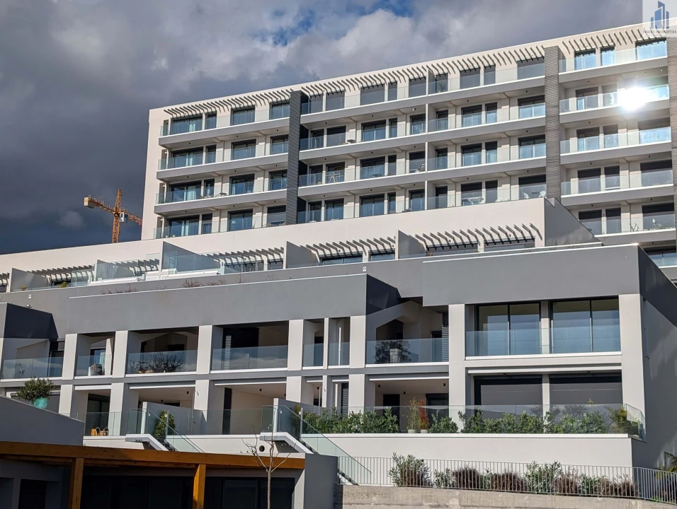 Apartamento T3 para Venda em São Martinho Foto 27