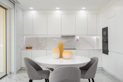 Apartamento T2 para Venda em Lagos (São Sebastião e Santa Maria)
