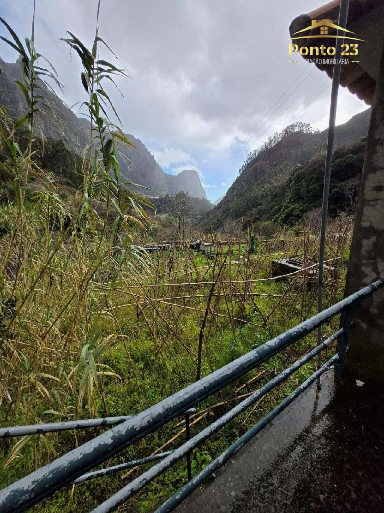 Moradia T3 para Venda em Curral das Freiras Foto 9