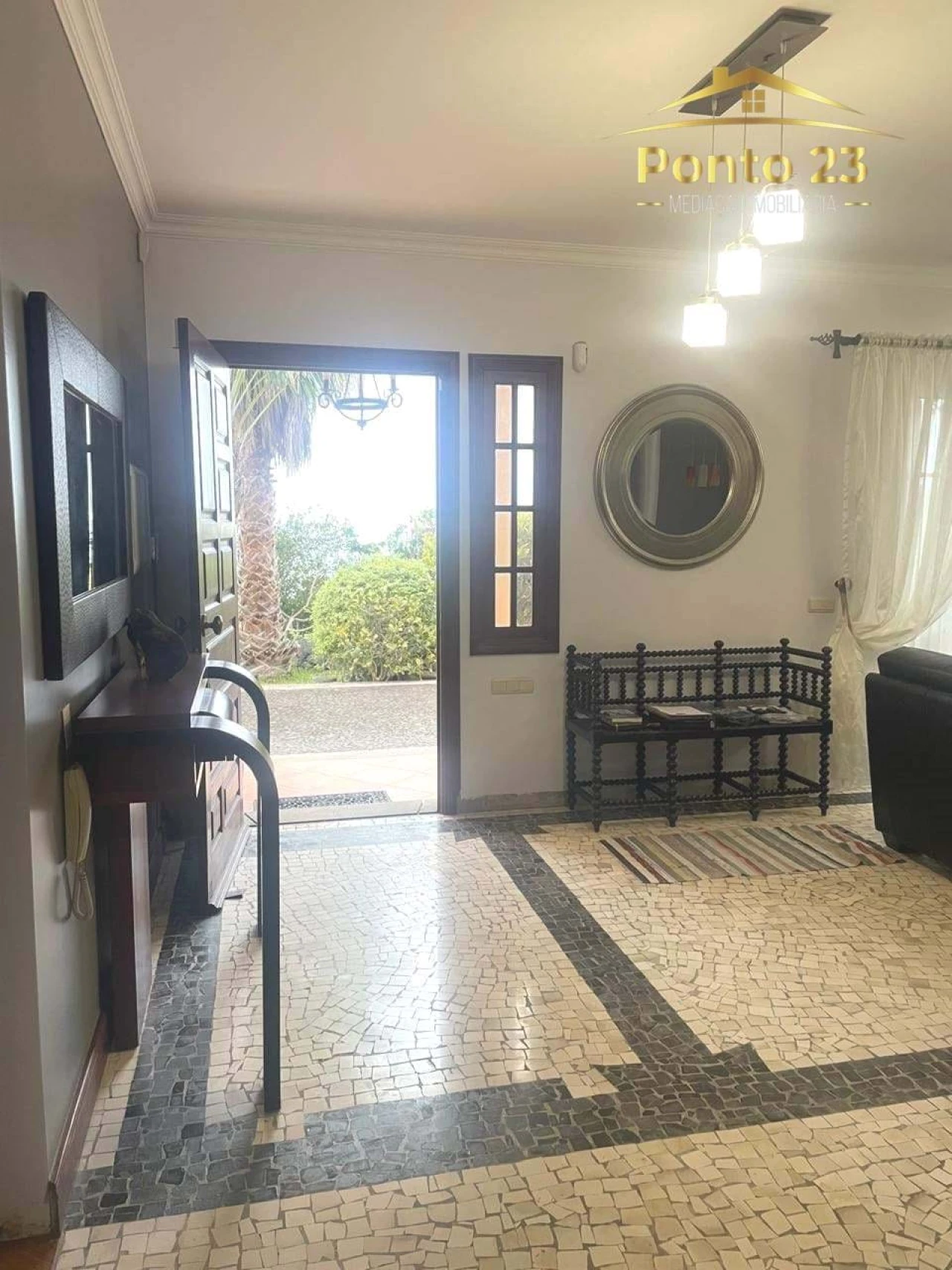 Moradia T4 para Venda em Santa Cruz Foto 18