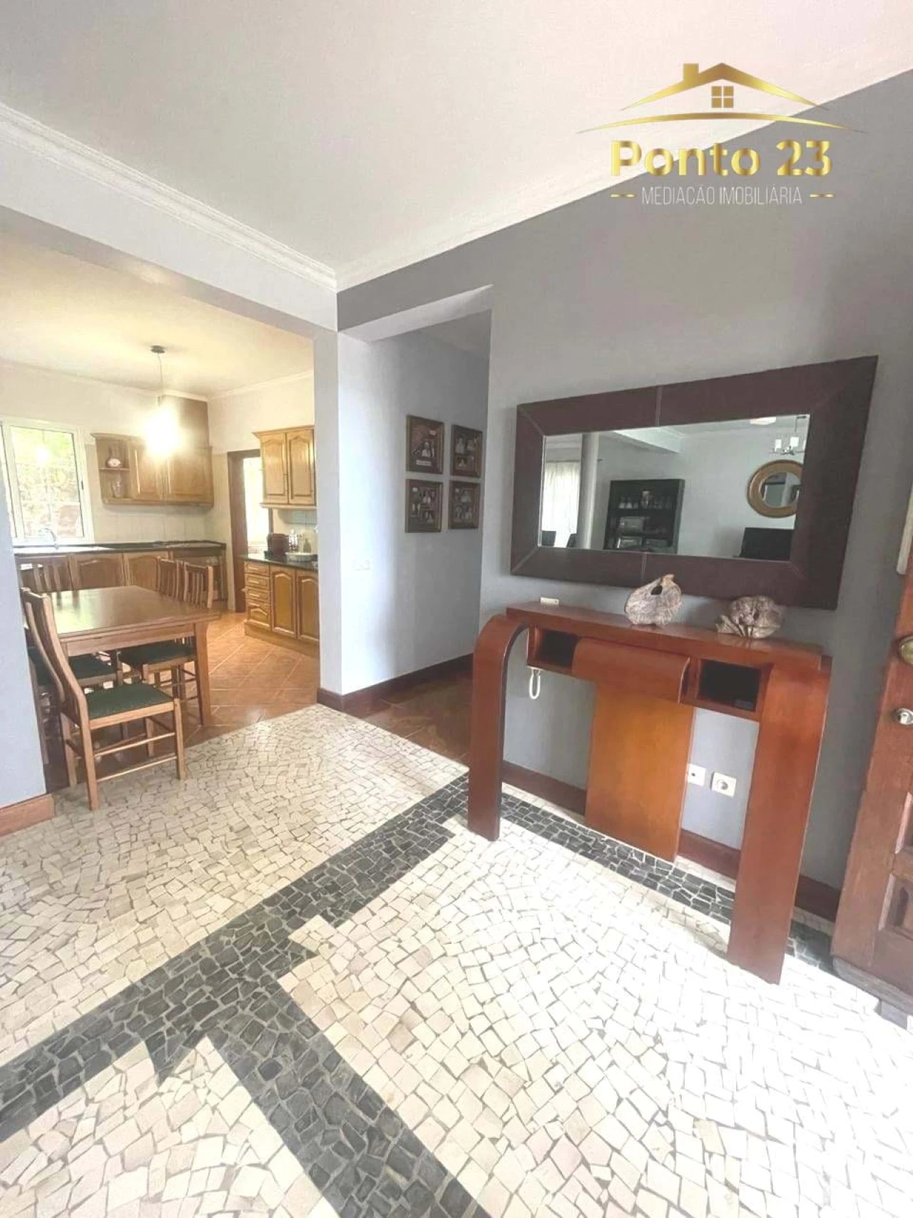 Moradia T4 para Venda em Santa Cruz Foto 19