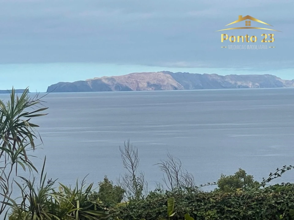 Moradia T4 para Venda em Santa Cruz Foto 5