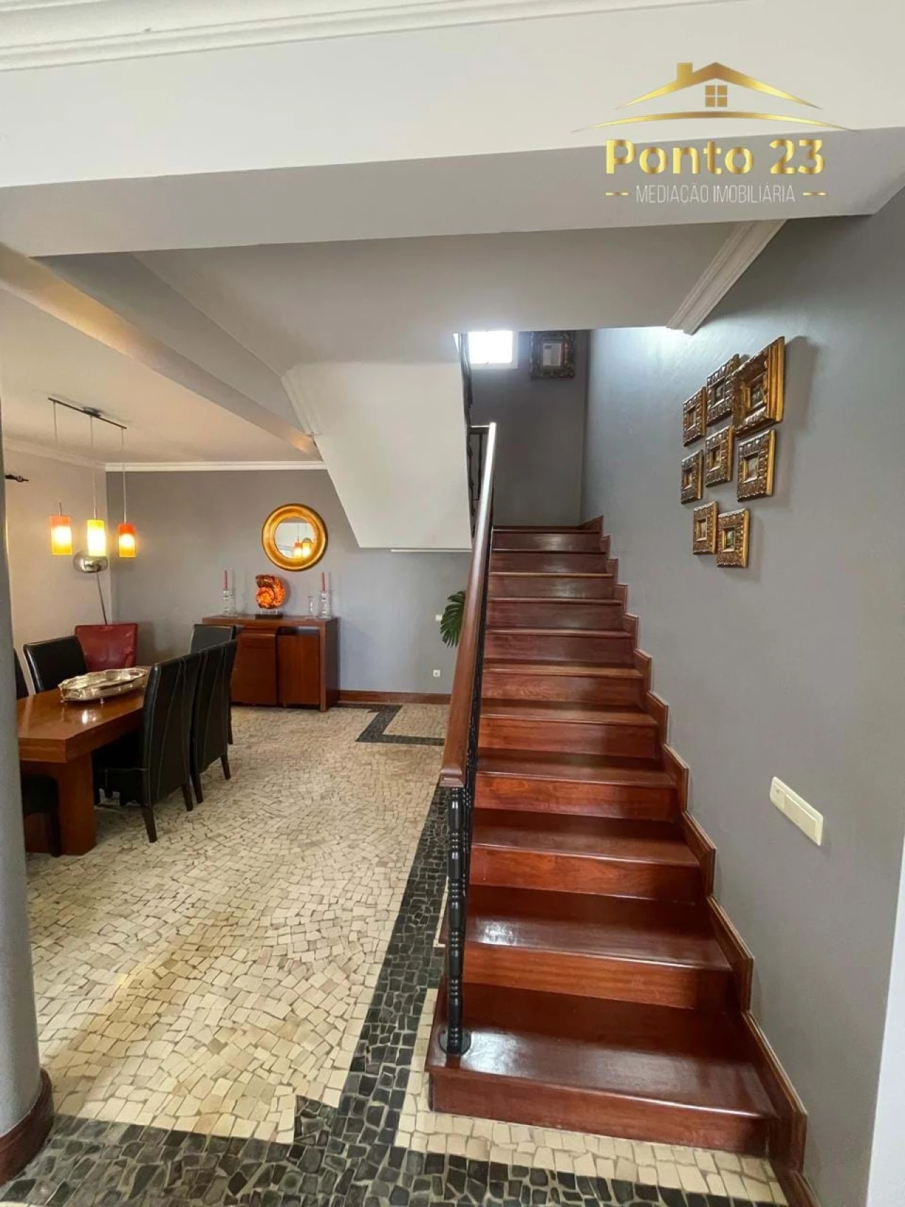 Moradia T4 para Venda em Santa Cruz Foto 10