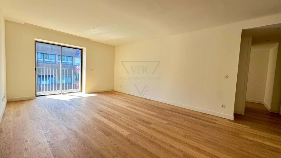 Apartamento T2 para Venda em Santo António Foto 21