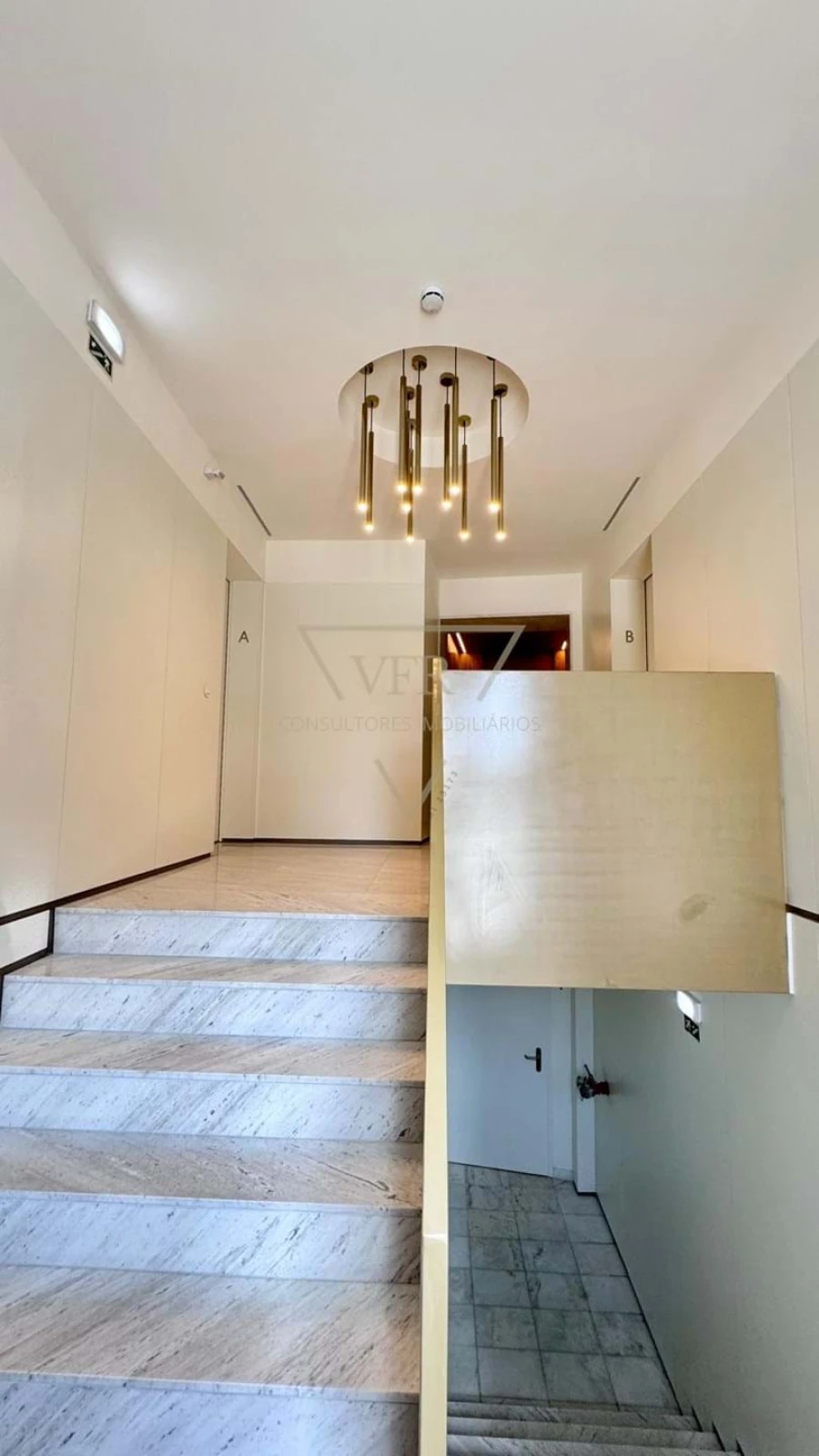 Apartamento T2 para Venda em Santo António Foto 5