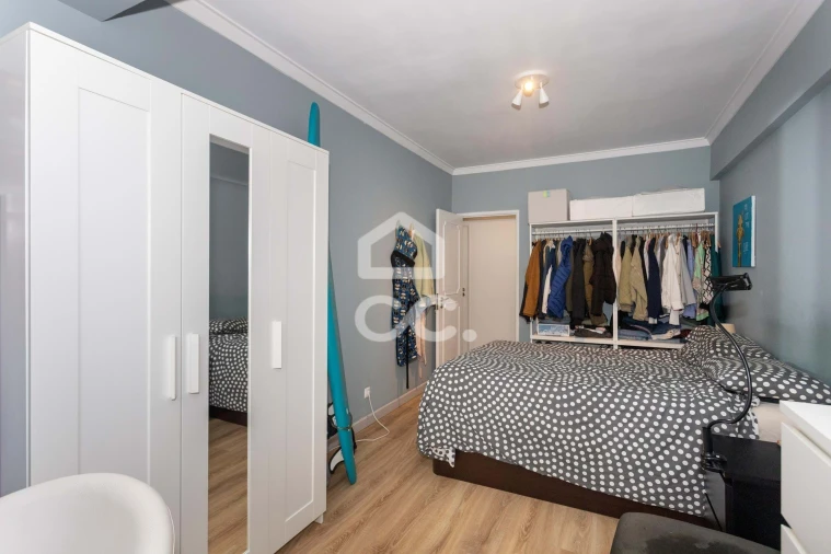 Apartamento T2 para Venda em Odivelas Foto 4