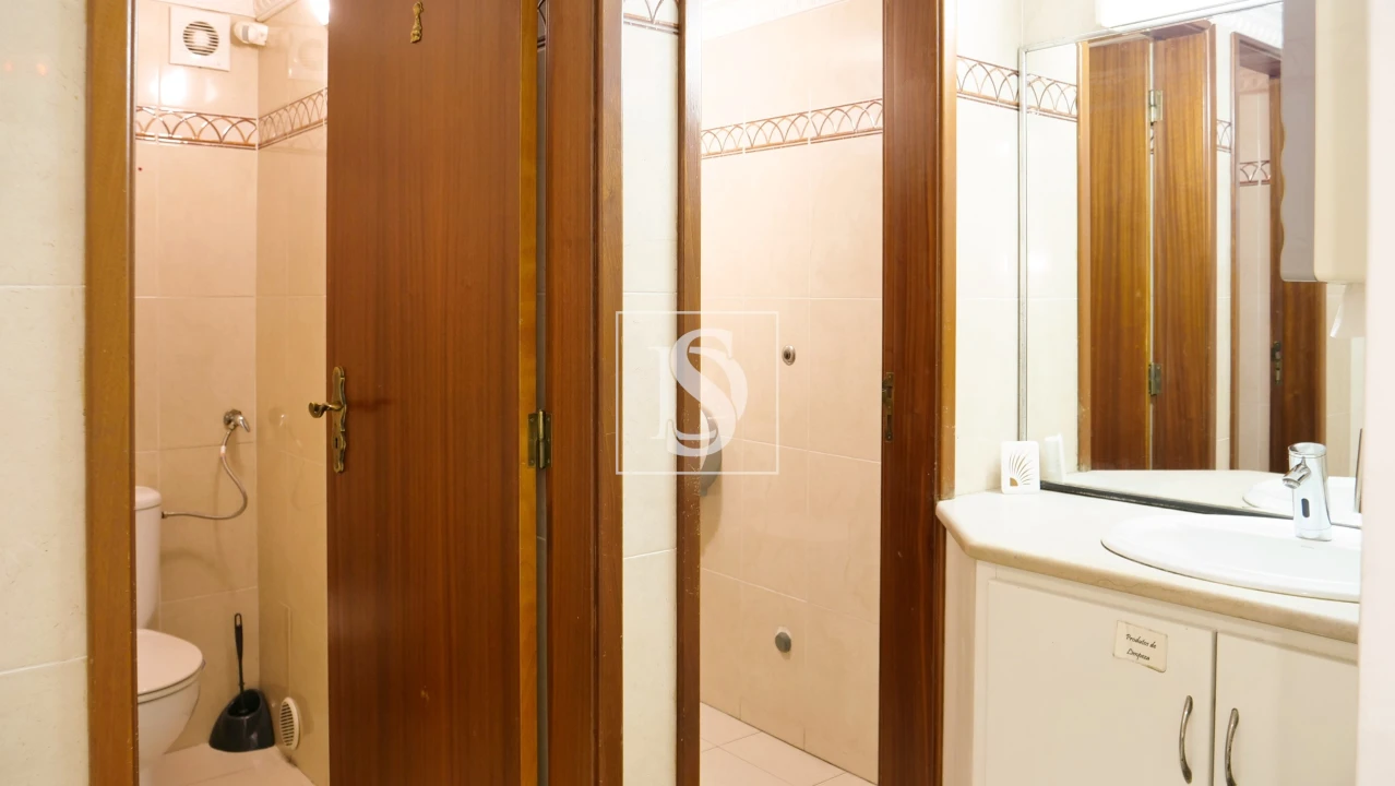 Negócio para Venda em Caldas da Rainha - Santo Onofre e Serra do Bouro Foto 14