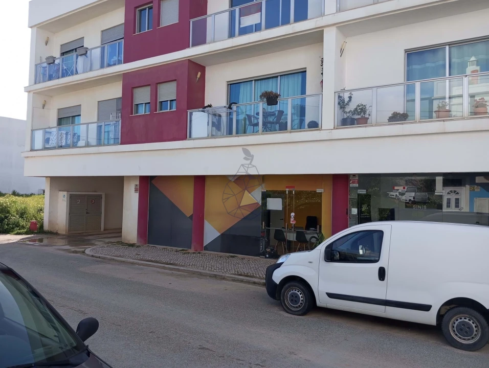 Negócio para Venda em Guia Foto 2