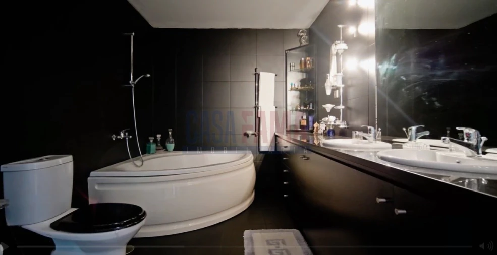 Moradia T3 para Venda em Aveleda Foto 12