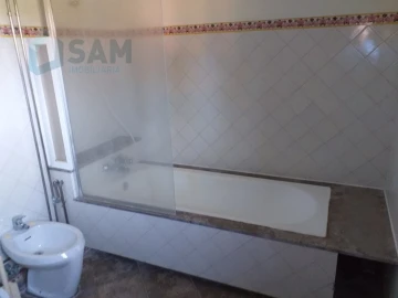 Moradia T6 para Venda em Santa Maria, São Pedro e Sobral da Lagoa