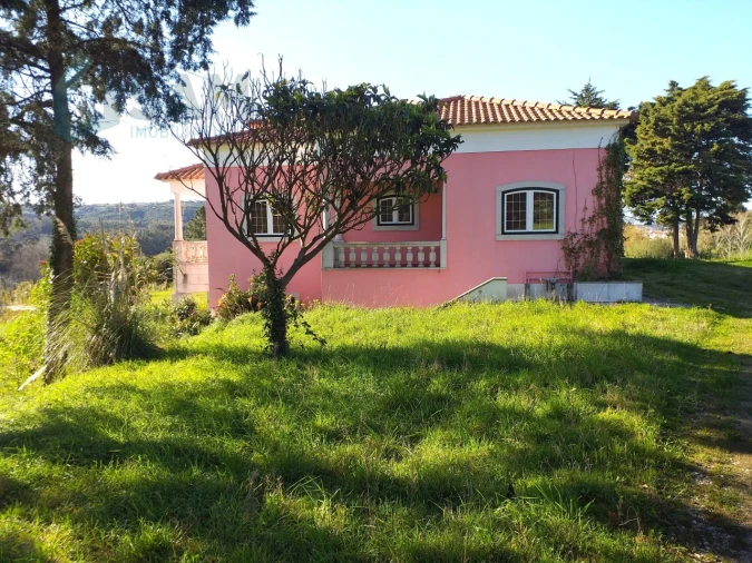 Moradia T6 para Venda em Santa Maria, São Pedro e Sobral da Lagoa Foto 2