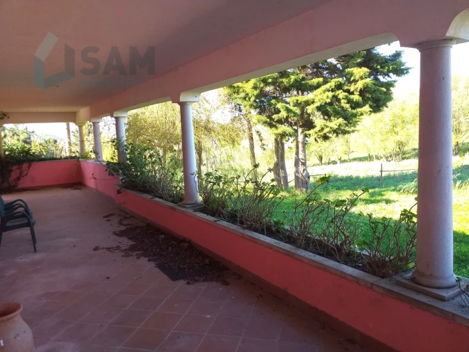 Moradia T6 para Venda em Santa Maria, São Pedro e Sobral da Lagoa Foto 39