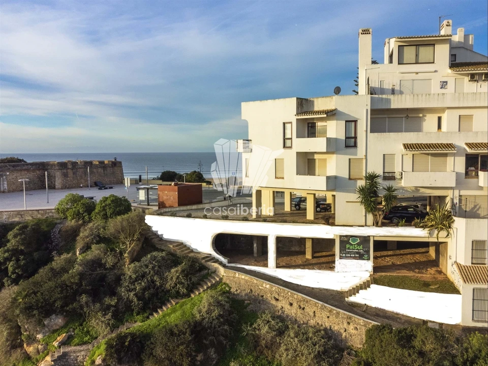 Apartamento T2 para Venda em Portimão Foto 4