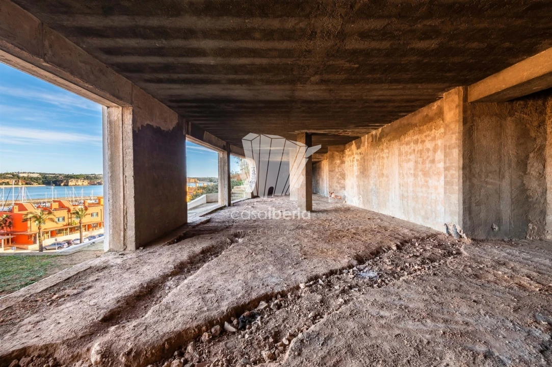 Apartamento T2 para Venda em Portimão Foto 10