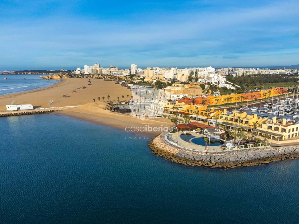 Apartamento T2 para Venda em Portimão Foto 9