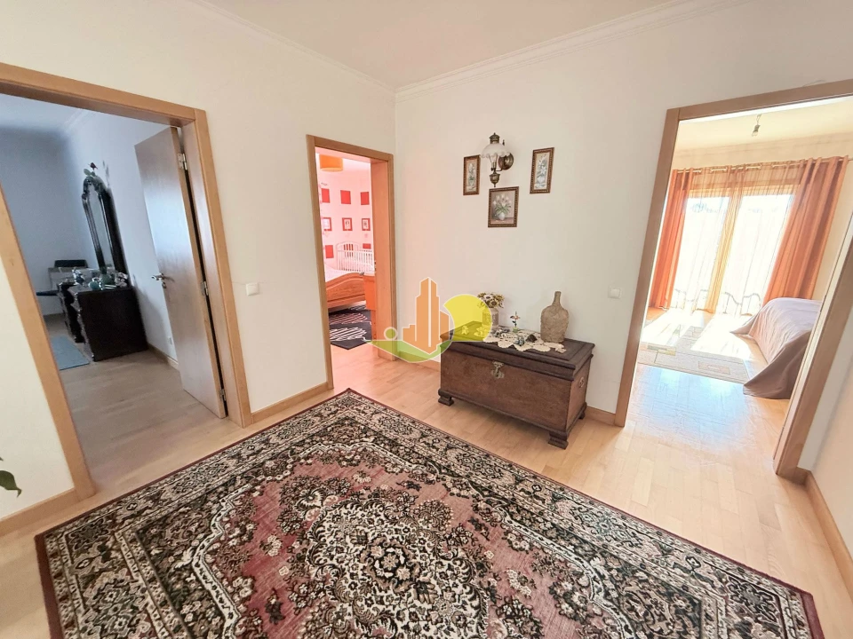 Moradia T4 para Venda em Tavarede Foto 35