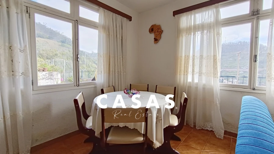 Moradia T4 para Venda em Quinta Grande Foto 12