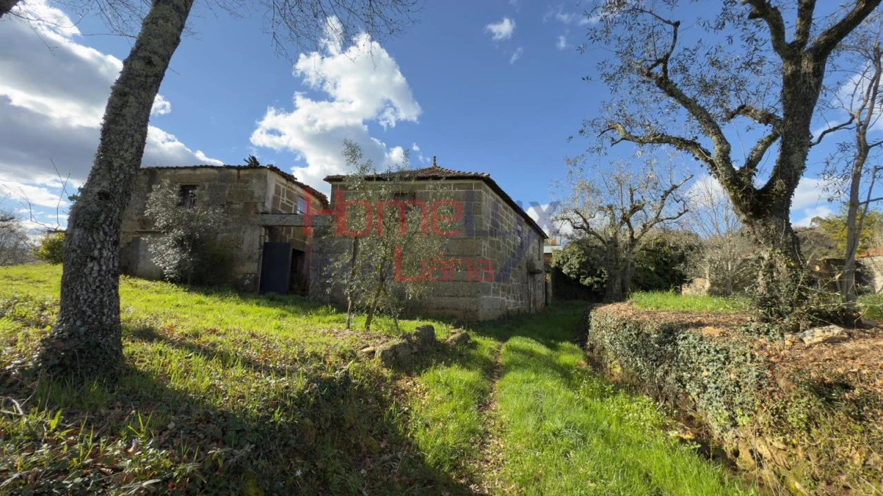 Moradia T1 para Venda em Barreiros e Cepões Foto 1