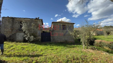Moradia T1 para Venda em Barreiros e Cepões