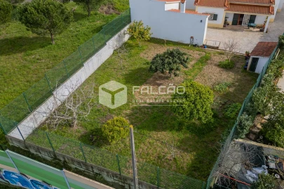 Moradia T4 para Venda em Marvila, Ribeira Santarém, São Salvador, São Nicolau