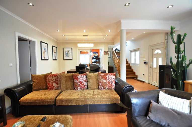 Moradia T4 para Venda em Cascais e Estoril Foto 1