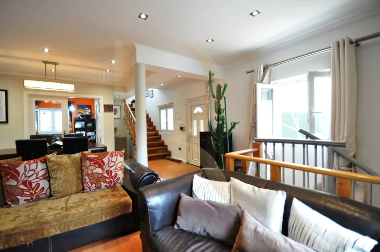 Moradia T4 para Venda em Cascais e Estoril Foto 2