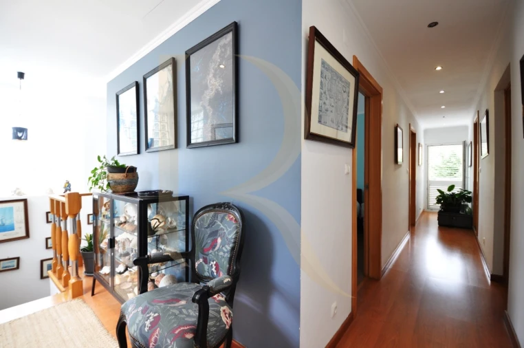 Moradia T4 para Venda em Cascais e Estoril Foto 23