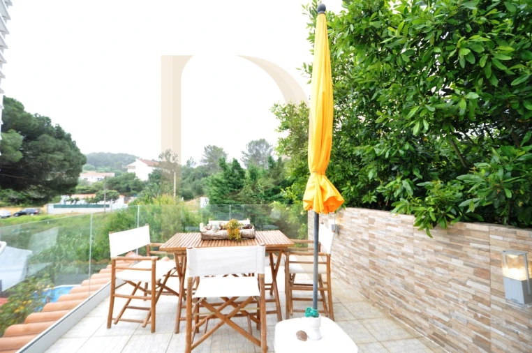 Moradia T4 para Venda em Cascais e Estoril Foto 10