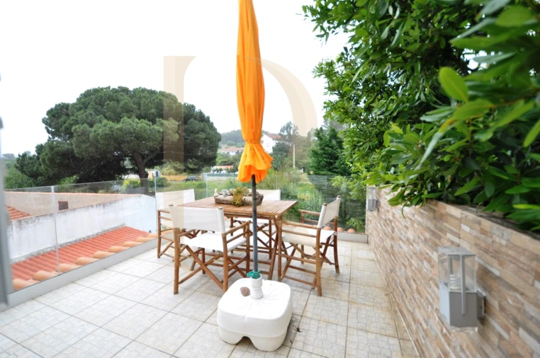 Moradia T4 para Venda em Cascais e Estoril Foto 8