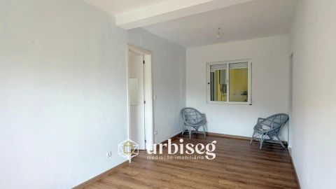 Moradia T3 para Venda em Buarcos