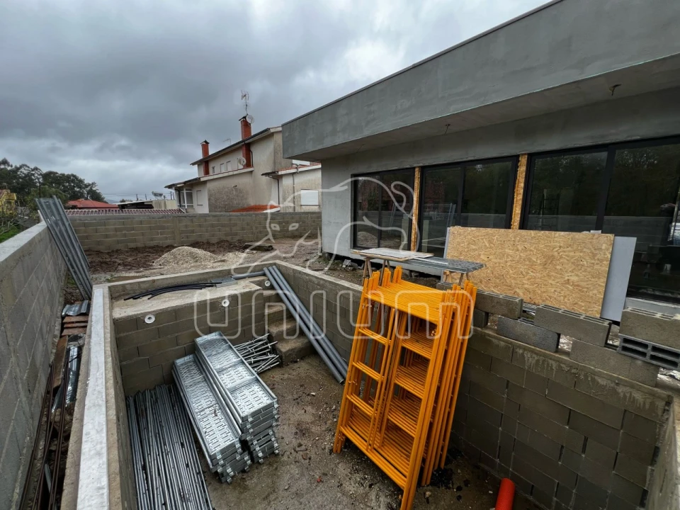 Moradia T3 para Venda em Reboreda e Nogueira Foto 19