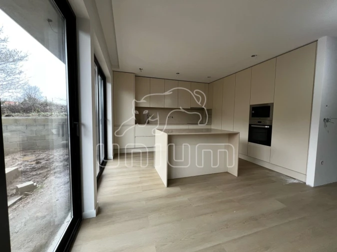 Moradia T3 para Venda em Reboreda e Nogueira Foto 34