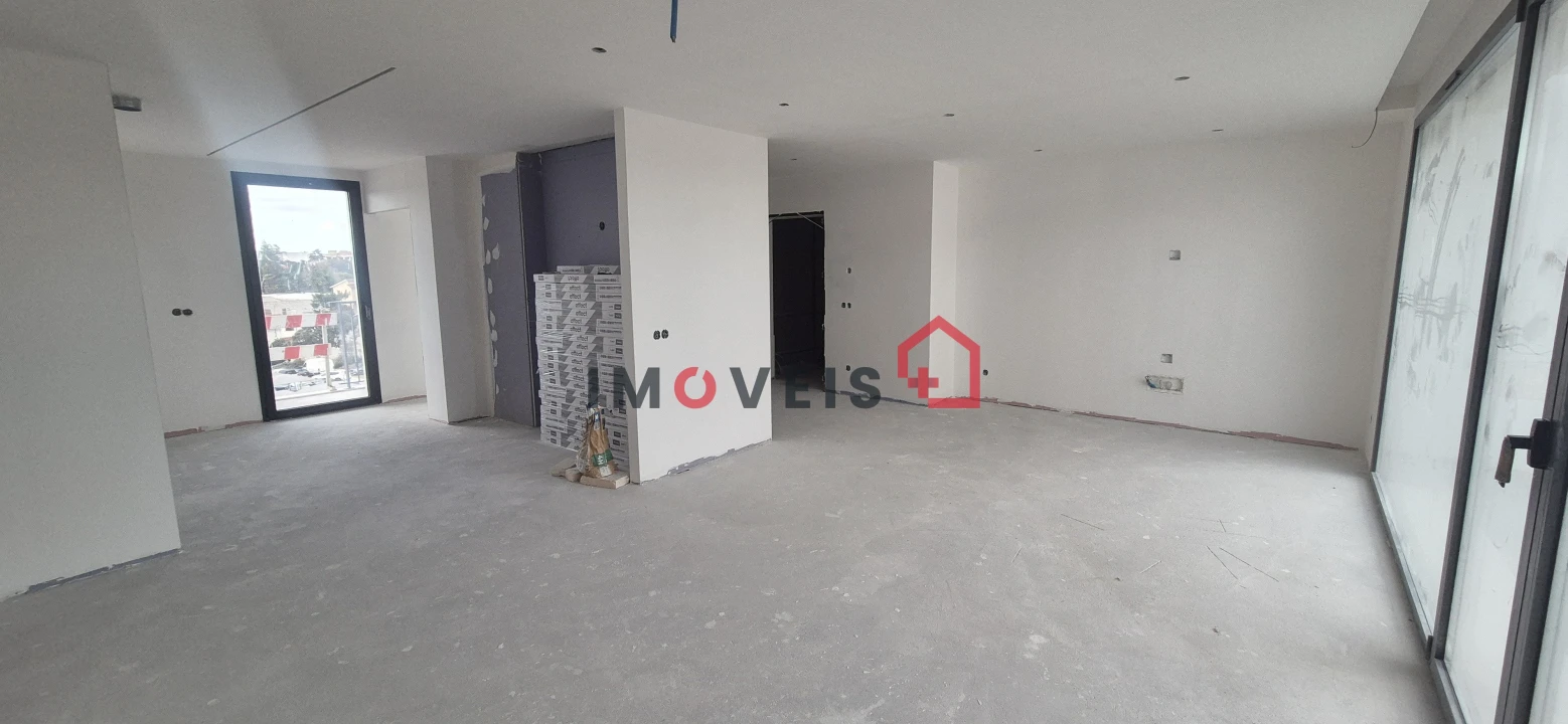 Apartamento T4 para Venda em Fatima Foto 18