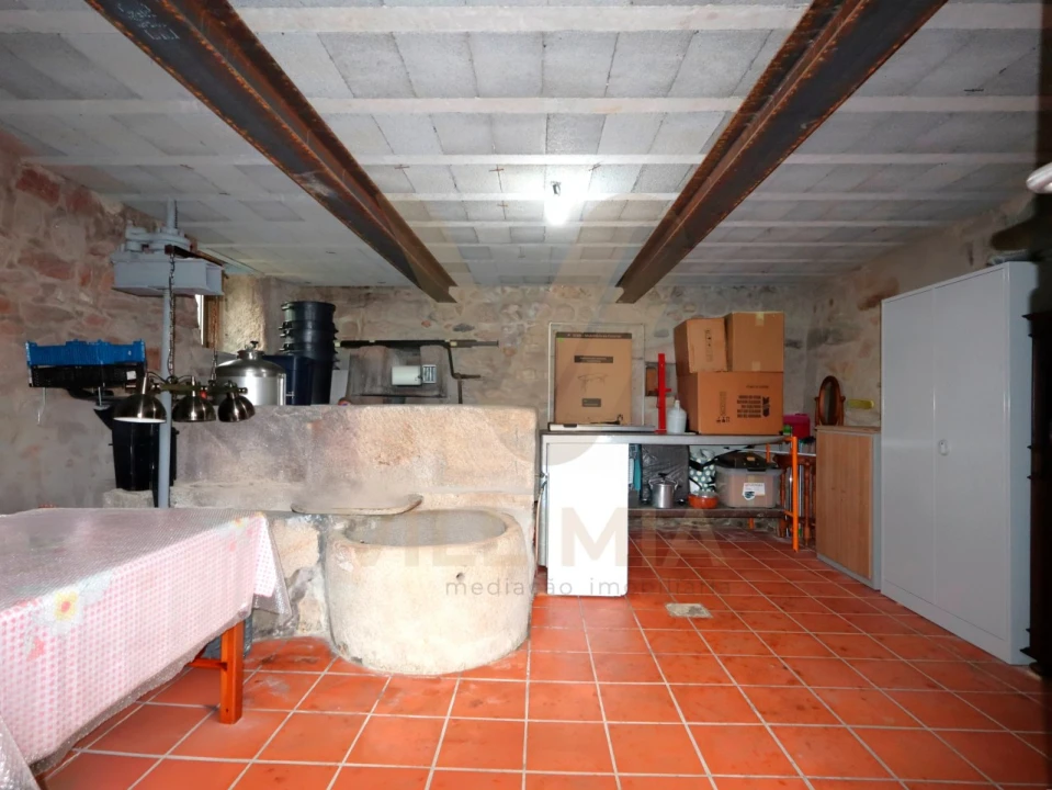 Moradia T3 para Venda em Arcozelo Foto 21