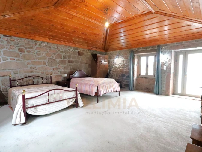 Moradia T3 para Venda em Arcozelo Foto 14