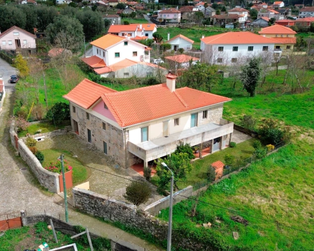 Moradia T3 para Venda em Arcozelo