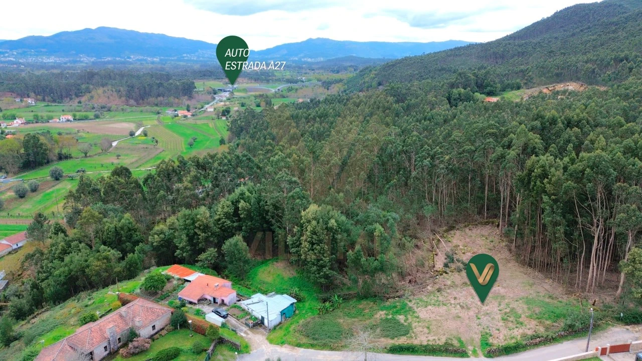 Terreno para Venda em Estorãos Foto 4
