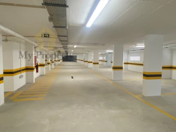Apartamento T3 para Venda em Albufeira e Olhos de Água