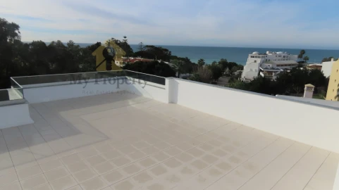 Apartamento T3 para Venda em Albufeira e Olhos de Água