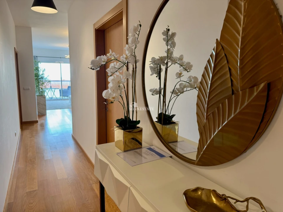 Apartamento T2 para Arrendamento férias em Caniço Foto 23