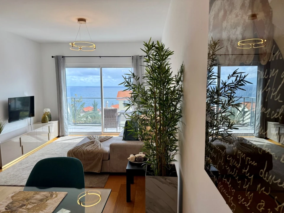 Apartamento T2 para Arrendamento férias em Caniço Foto 12