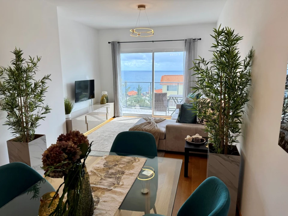 Apartamento T2 para Arrendamento férias em Caniço Foto 14