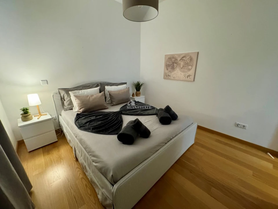 Apartamento T2 para Arrendamento férias em Caniço Foto 25